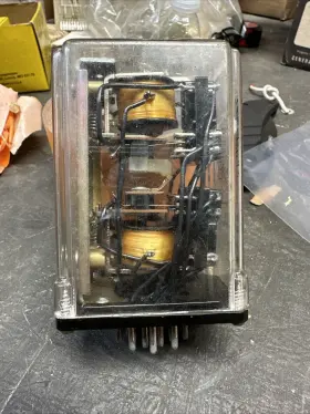 KBP-17AG-120 POTTER BRUMFIELD Plug Relay