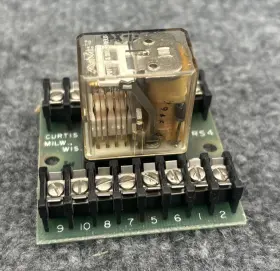 R10-E1-X4-115V POTTER BRUMFIELD Curtis Relay Socket Board
