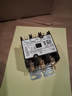 100438-03 PRODUCTS UNLIMITED Pole Contactor