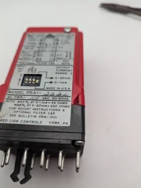 PRA1-3011 RED LION Frequency Converter Chipped Housing #2