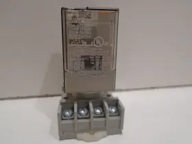 700-HN-100 RINA / ALLEN BRADLEY Relay Socket Base #2