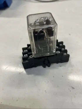 29513 Relay Block Blade Socket #2