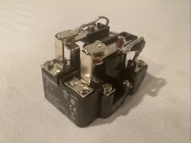 199AX-13 SCHNEIDER ELECTRIC Power Relay Pin