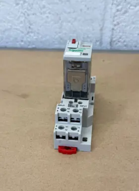 782XAXM4L-120A SCHNEIDER ELECTRIC Magnecraft Relay Socket