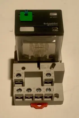 784XDXM4L-24D SCHNEIDER ELECTRIC Relay Base #3