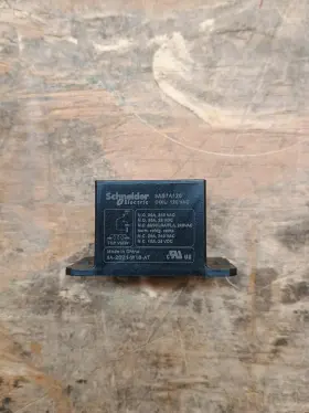9AS3A120 SCHNEIDER ELECTRIC Power Relaysurface Top Flange