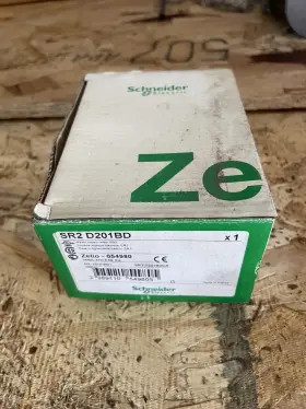 D201BD SCHNEIDER ELECTRIC Smart Relay