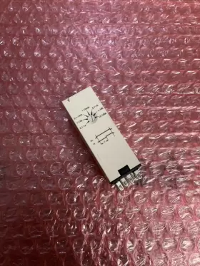 REXL4TMF7 SCHNEIDER ELECTRIC Plug Timing Relay #2