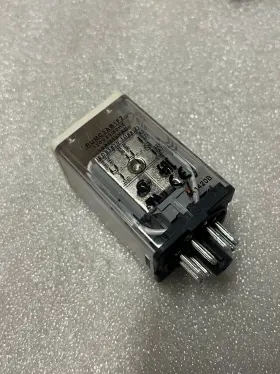 RUMC2AB1F7 SCHNEIDER ELECTRIC Relay #3