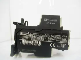 LR2-D1304 SCHNEIDER Overload Relay Adapter Terminal Block #3