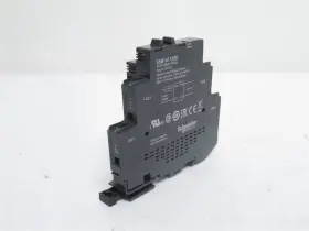 SSM1A112BD SCHNEIDER Box Solid Relay