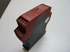 XPSAC3421P SCHNEIDER Xps Ac Safety Relay