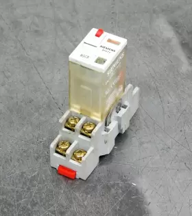 3TX7114-5LC03 SIEMEN Relay Socket Base #3