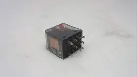 LZX-PT370615 SIEMENS Relay Plug Vac #2