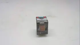 LZX-PT370615 SIEMENS Relay Plug Vac