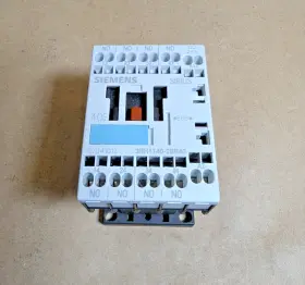 3RH1131-2WB40 SIEMENS Coupling Relay