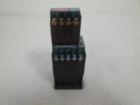 3RH2244-4BG40 SIEMENS Control Relay Ring Lug #2