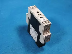 3RP1505-1BP30 SIEMENS Timing Relay #3