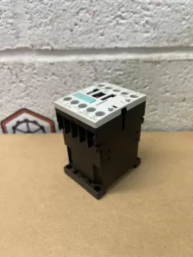 3RT1017-1BB41 SIEMENS Sirius Contactor Relay #2