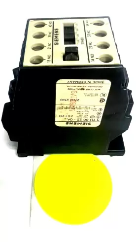 3TH8022-0A22E SIEMENS Contactor Relay Amp #2
