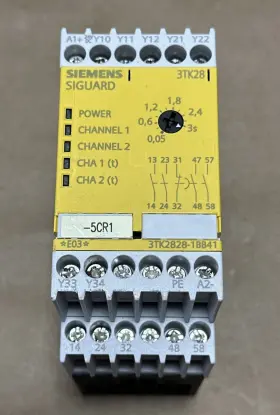 3TK2828-1BB41 SIEMENS Siguard Safety Relay #3
