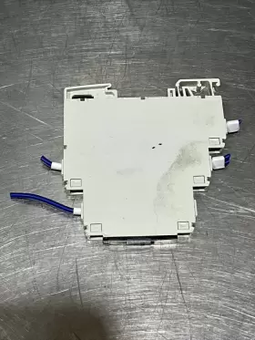 3TX70051LB00 SIEMENS Sirius Interface Relay Coil #2