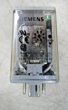 3TX7112-1LC13 SIEMENS Plug Relay Vac Coil