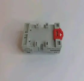 3TX7144-1E2 SIEMENS Relay Base Pin #2