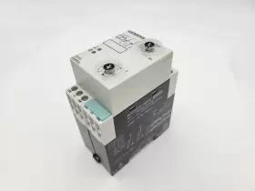 3UG3013-1BR60 SIEMENS Voltage Monitoring Relay