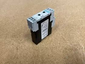 3UG4513-1BR20 SIEMENS Sirius Monitoring Relay