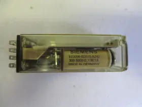 V23006-B2015-A242 SIEMENS Relay #2