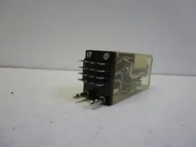 V23006-B2015-A242 SIEMENS Relay #3