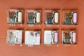 V23006-H1016-A006 SIEMENS Relays