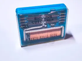 V23030A2015A204 SIEMENS Card Relay