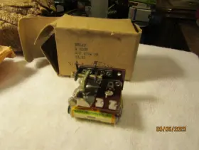408-1074 SIGMO INSTRUMENTS Government Relay Nos