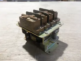 8501-P04 SQUARE D Ac Pilot Relay Amp #2