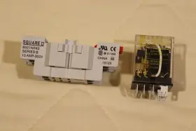 8501RS42V14 SQUARE D Miniature Gp Relay Socket Coil #2