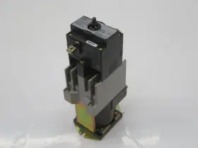 8501XD040XDL SQUARE D Latching Relay