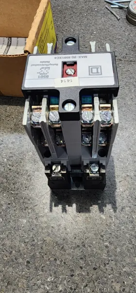 8501XMO60V02 SQUARE D Ac Master Relay Electric Coil