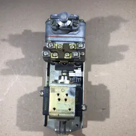 9050CO3E SQUARE D Pneumatic Timing Relay Coil