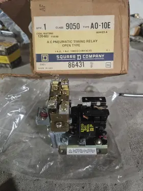 A0-10E SQUARE D Pneumatic Timing Relay