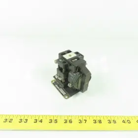 D020 SQUARE D Control Relay
