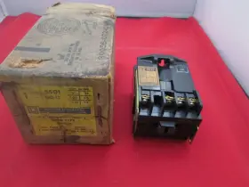 GO-12 SQUARE D Control Relay