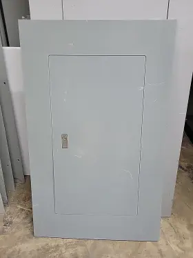 NC32S SQUARE D Nf Panel Board Cover