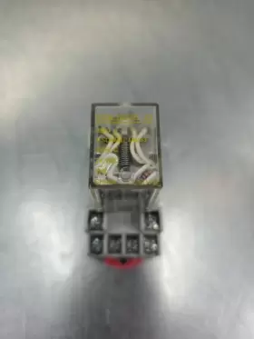 RSD4M1P14V53 SQUARE D Relay Base