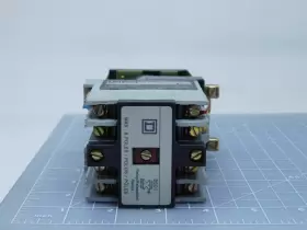 XD0-80 SQUARE D Control Relay #2