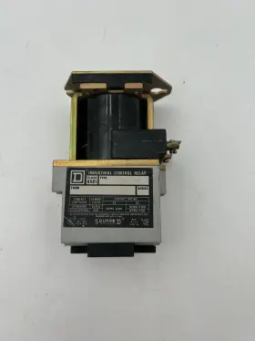XDO40 SQUARE D Control Relay Poles