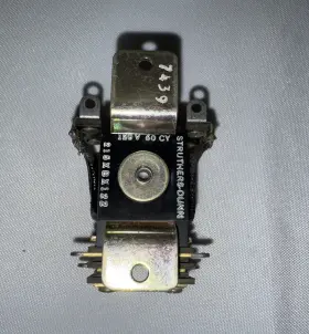 215XBXI22 STRUTHERS-DUNN Relay Coil Pole Box #2