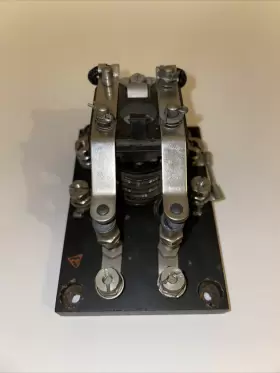8BXX STRUTHERS-DUNN Relay Volts Ac Amp