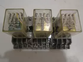 C281XDX100 STRUTHERS-DUNN / MSD Relay Socket Base #2